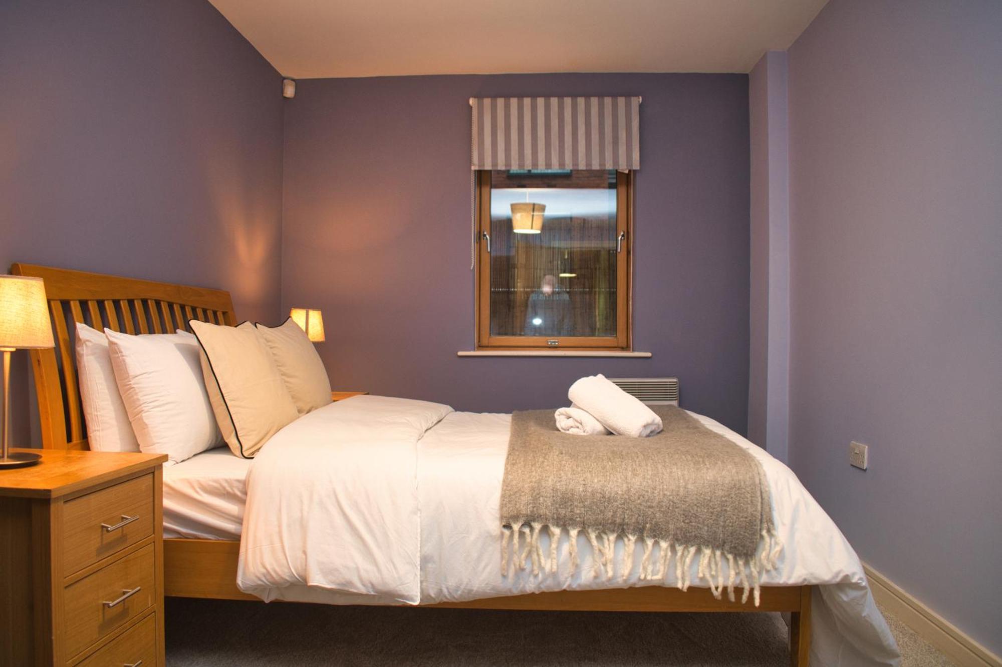 Spacious City Centre Apt - Free Parking - Ao Arena Манчестер Экстерьер фото